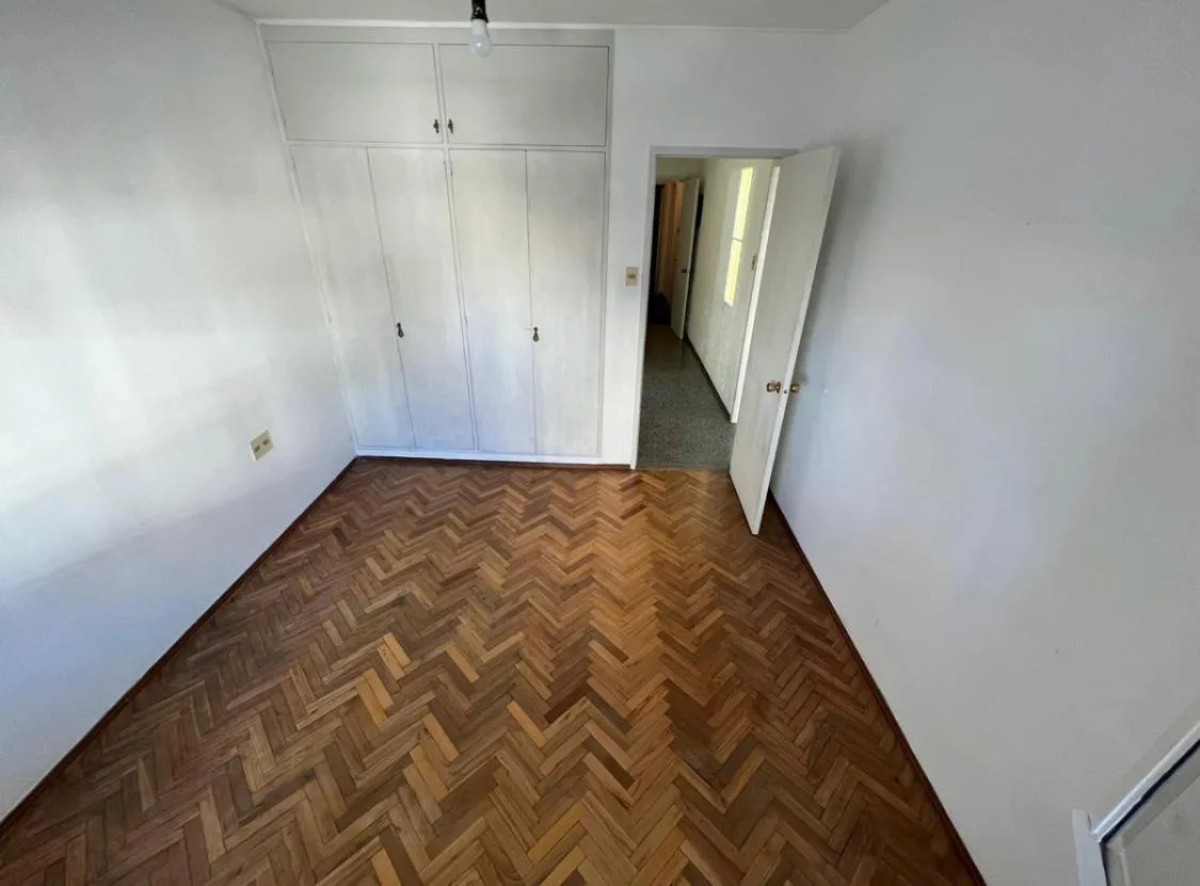 Apartamento ID.6013 - Alquiler Apartamento 2 Dormitorios Cordón con balcon