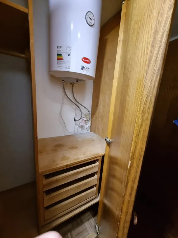 Apartamento ID.6813 - Alquiler Apartamento 1 Dormitorio Pocitos con balcon y garaje