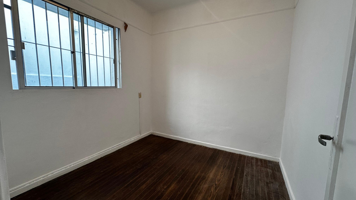 Apartamento ID.4239 - Alquiler Apartamento 3 Dormitorios Cordón con Patio