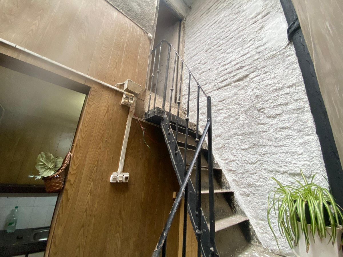Apartamento ID.4752 - Venta Apartamento 4 Dormitorios Cordón con terraza y balcón