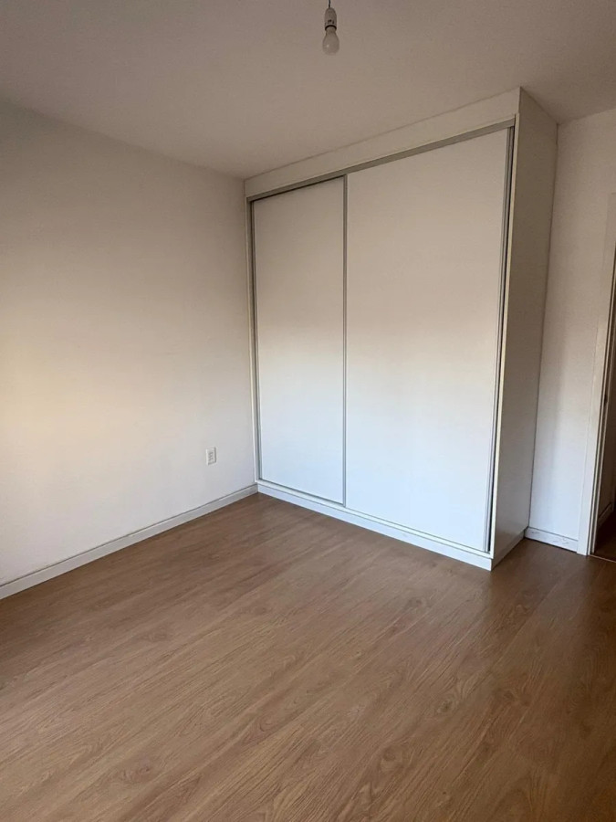 Apartamento ID.5219 - Alquiler Apartamento 1 Dormitorio Cordon con balcon