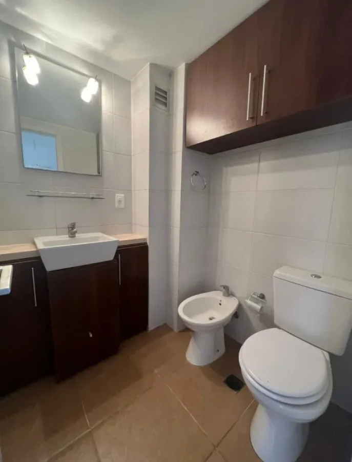 Apartamento ID.6306 - Alquiler Apartamento 1 Dormitorio Cordon con balcon y cochera