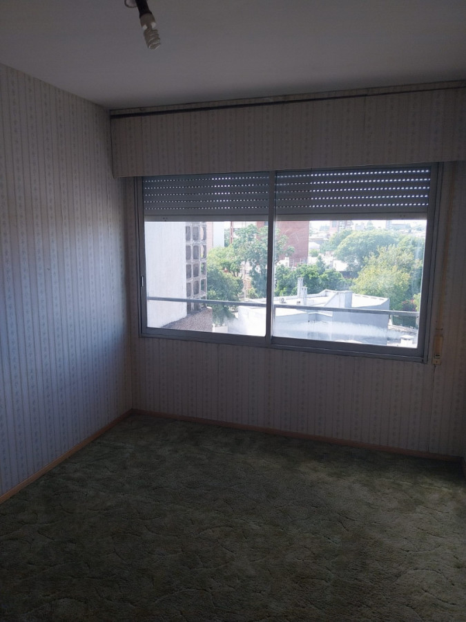 Apartamento ID.6495 - Venta con Renta Apartamento 2 Dormitorios Parque Batlle 