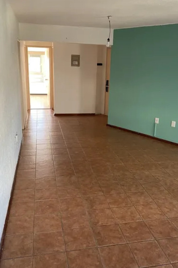 Apartamento ID.6795 - Alquiler Apartamento 2 Dormitorios Centro