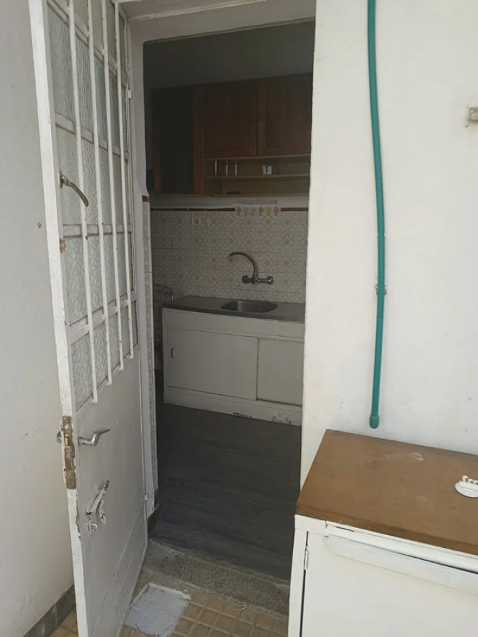 Apartamento ID.5674 - Venta con Renta Apartamento 2 Dormitorios La Blanqueada