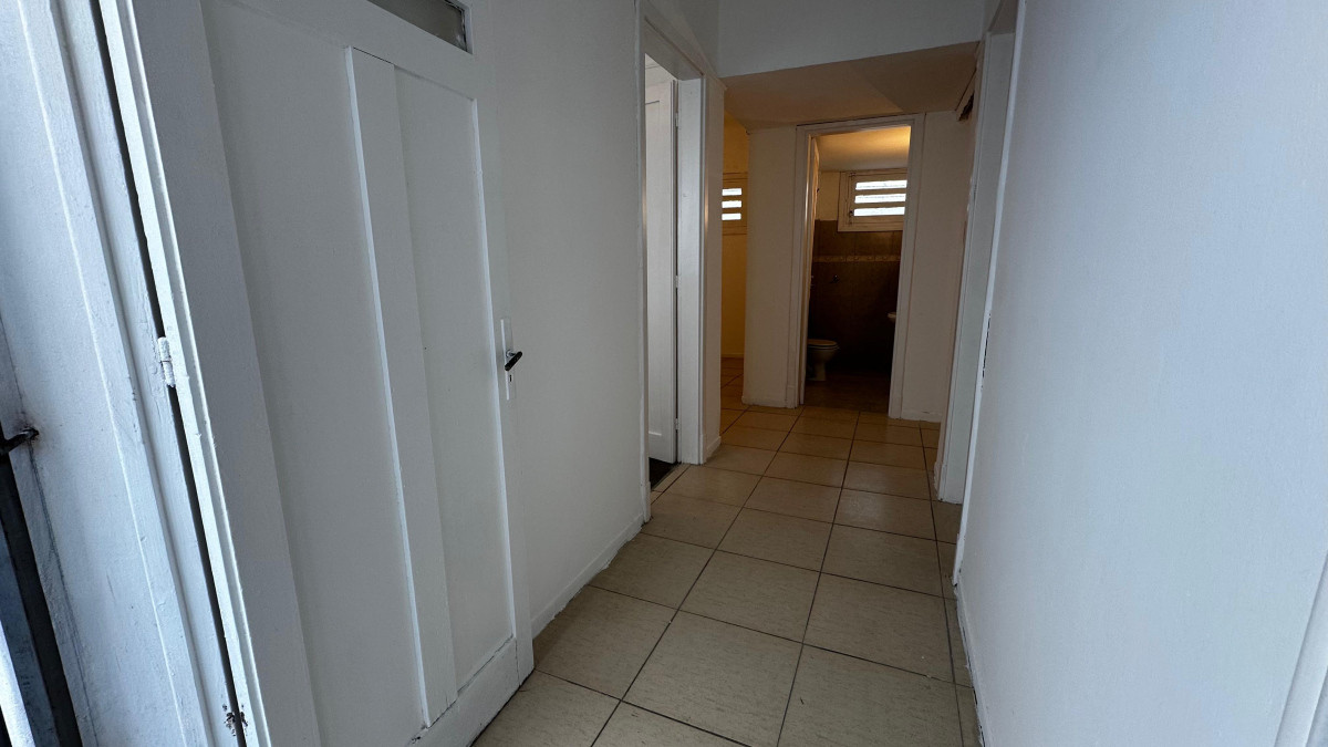 Apartamento ID.4239 - Alquiler Apartamento 3 Dormitorios Cordón con Patio