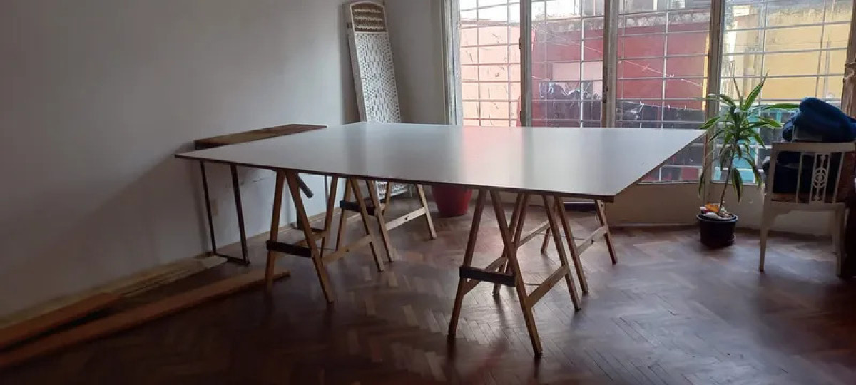 Apartamento ID.6326 - Alquiler Apartamento 4 Dormitorios La Comercial con patio