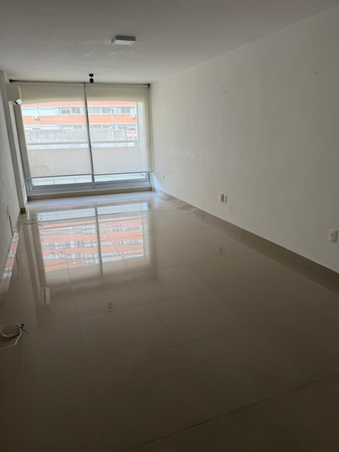 Apartamento ID.6966 - Venta Apartamento Monoambiente Malvin con garaje 