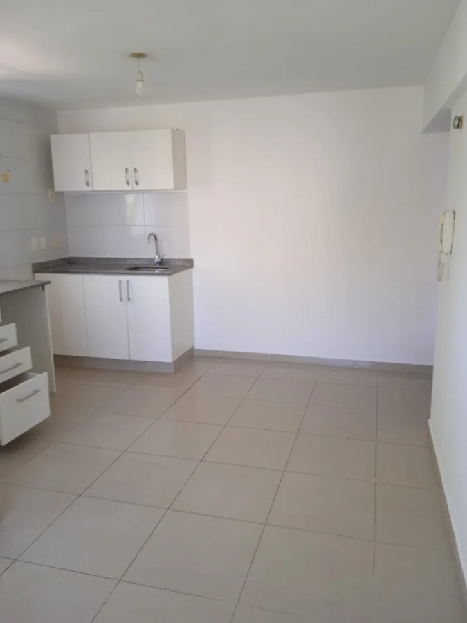 Apartamento ID.4892 - Alquiler Traspaso de Apartamento 1 Dormitorio Parque Batlle 
