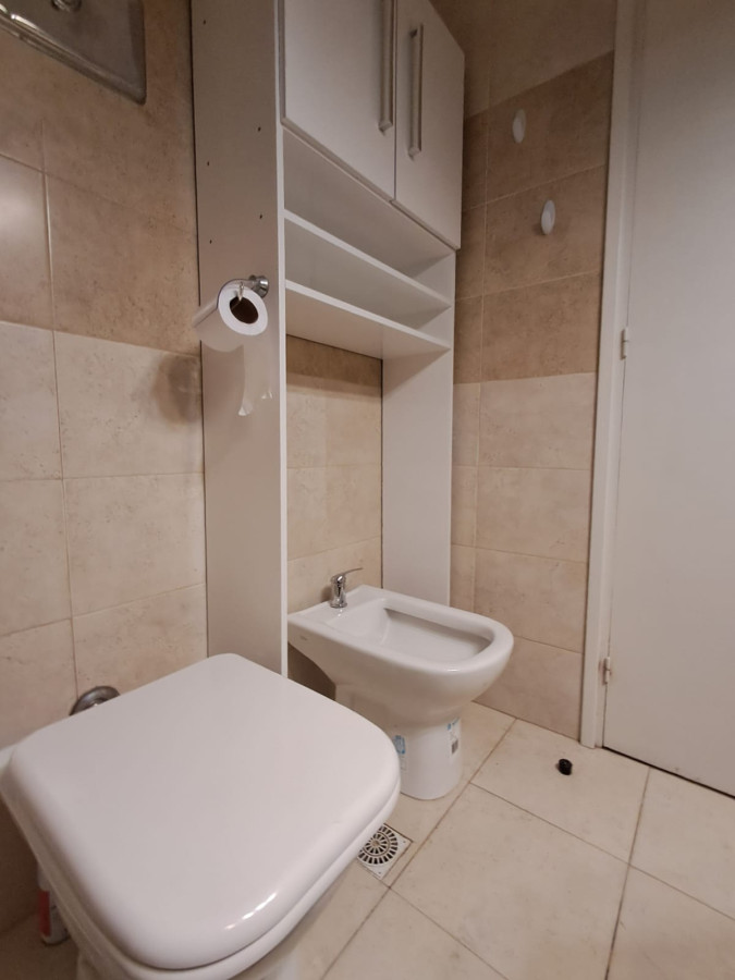 Apartamento ID.4579 - Alquiler Apartamento Amoblado 2 Dormitorios Punta Carretas 