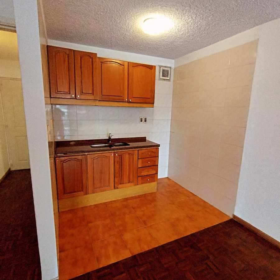 Apartamento ID.5299 - Alquiler Apartamento Monoambiente Pocitos con Balcon