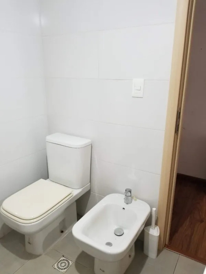 Apartamento ID.5169 - Venta Apartamento Monoambiente Pocitos con balcon y garaje