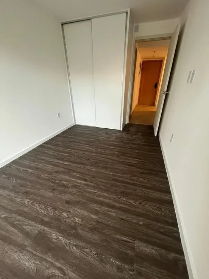 Apartamento ID.6890 - Alquiler o Venta Apartamento 1 Dormitorio Tres Cruces Garaje