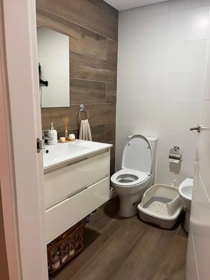 Apartamento ID.6945 - Venta con Renta Apartamento 2 Dormitorios Cordon con terraza