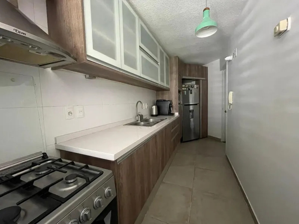 Apartamento ID.6168 - Alquiler Apartamento 2 Dormitorios Punta Carretas cochera