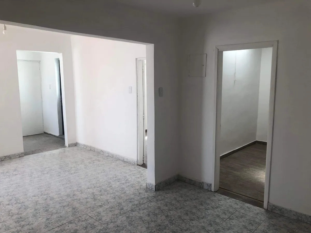 Apartamento ID.4833 - Venta Apartamento 2 Dormitorios Belvedere con patio