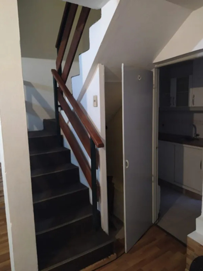Apartamento ID.4714 - Alquiler Apartamento 2 Dormitorios Reducto con Patio