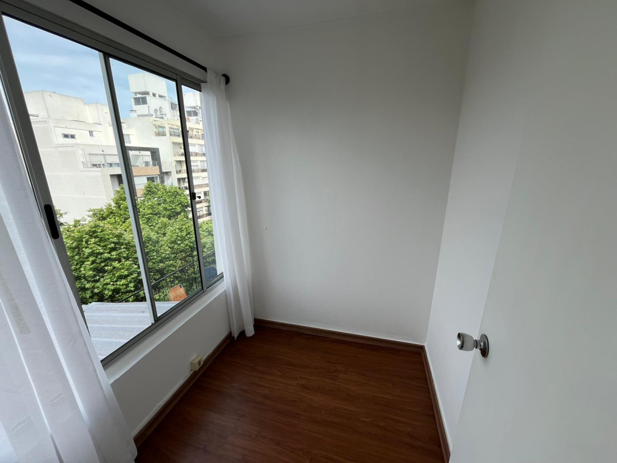 Apartamento ID.5506 - Alquiler Apartamento 1 Dormitorio Pocitos opcion Garaje