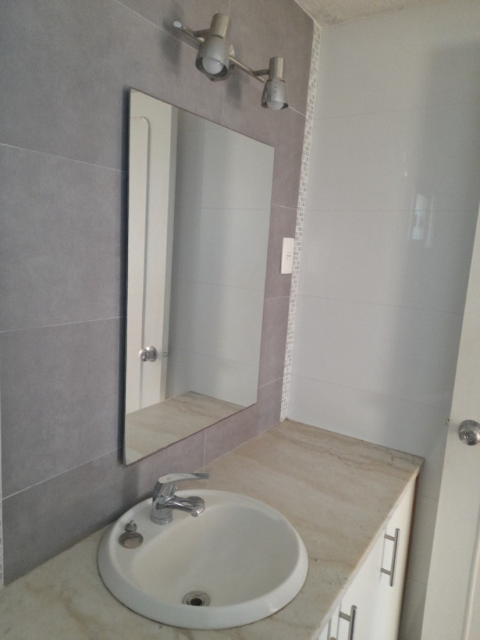 Apartamento ID.6472 - Alquiler Apartamento 2 Dormitorios Parque Batlle con balcon 
