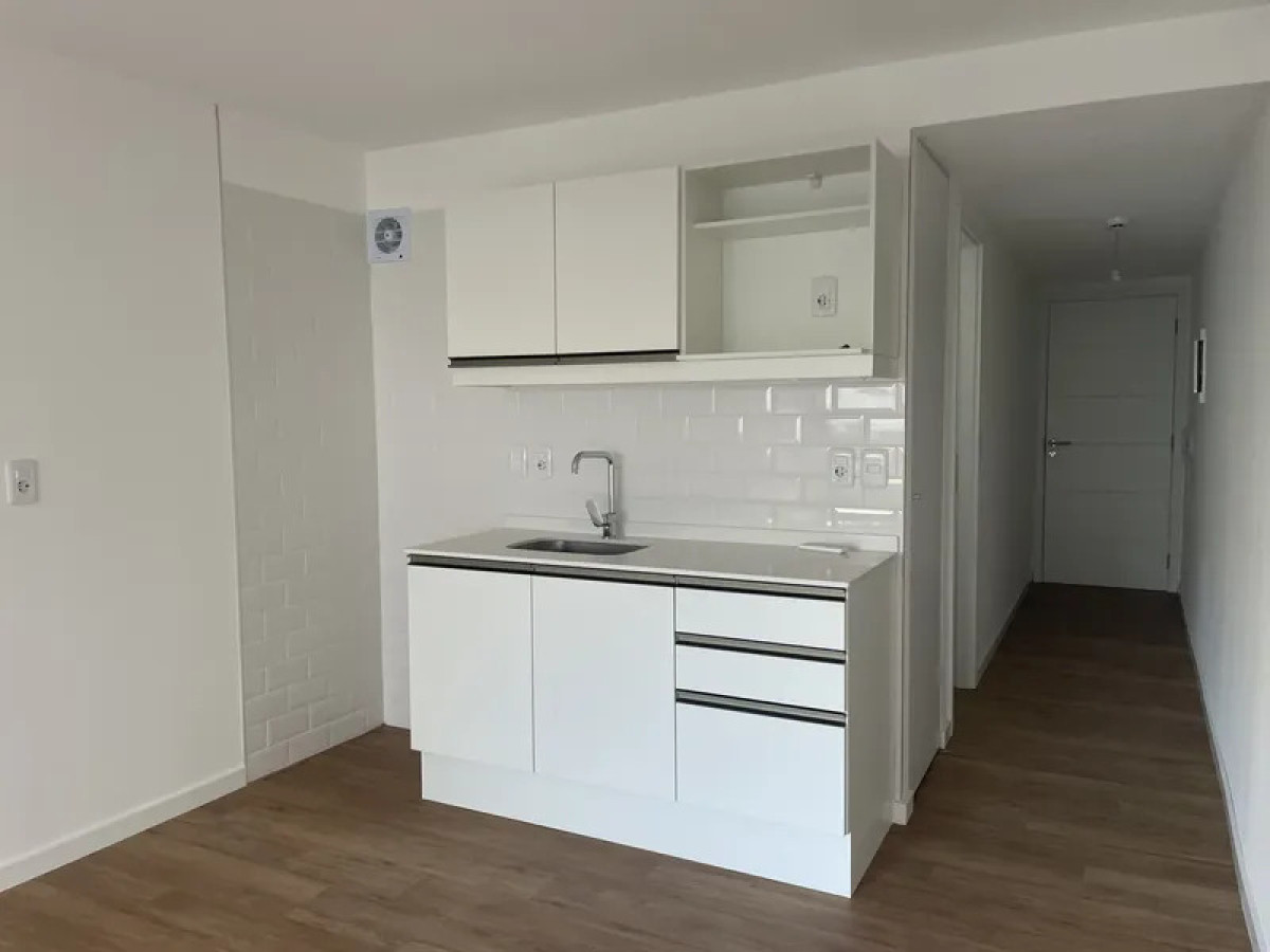 Apartamento ID.6188 - Alquiler Apartamento Monoambiente Parque Batlle con balcon