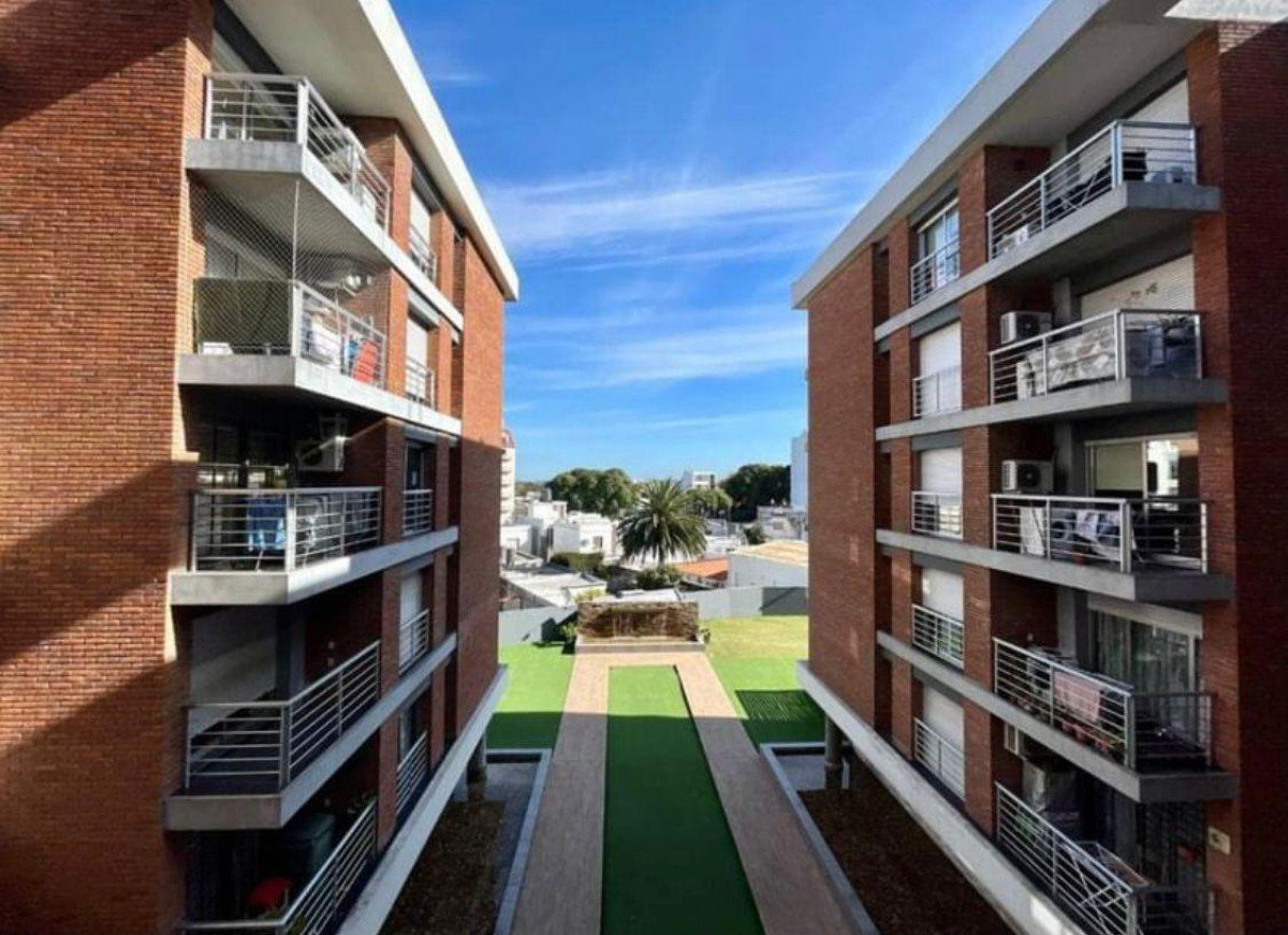 Apartamento ID.4998 - Venta Apartamento 3 Dormitorios Tres Cruces con garaje