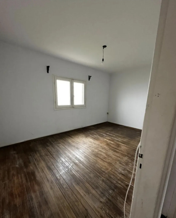 Apartamento ID.5792 - Alquiler Apartamento 2 Dormitorios Ciudad Vieja frente al Mar
