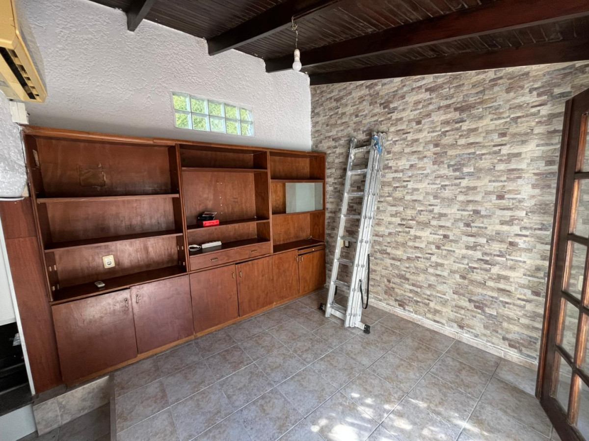 Apartamento ID.4282 - Venta Apartamento 3 Dormitorios La Comercial Terraza