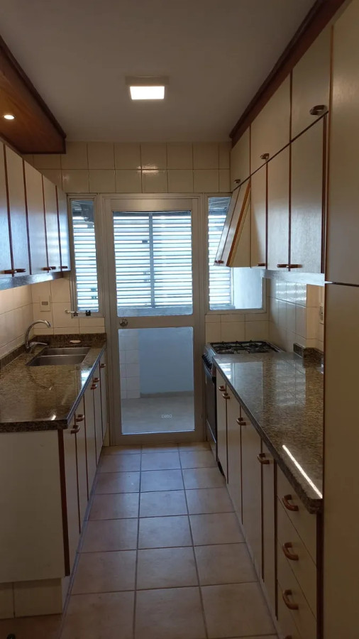 Apartamento ID.5319 - Alquiler Apartamento 3 Dormitorios Cordon con balcon y garaje
