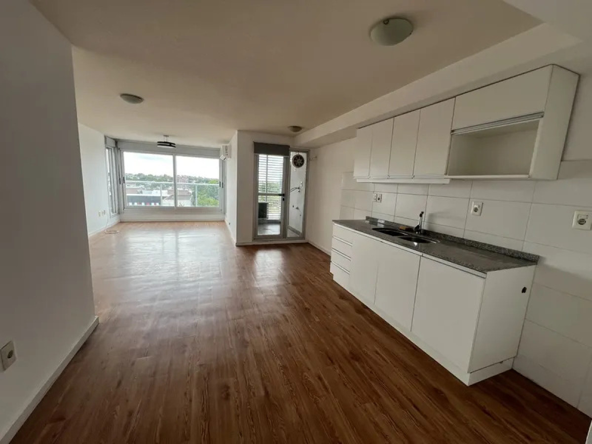 Apartamento ID.6189 - Alquiler Apartamento 2 Dormitorio Jacinto Vera con balcon