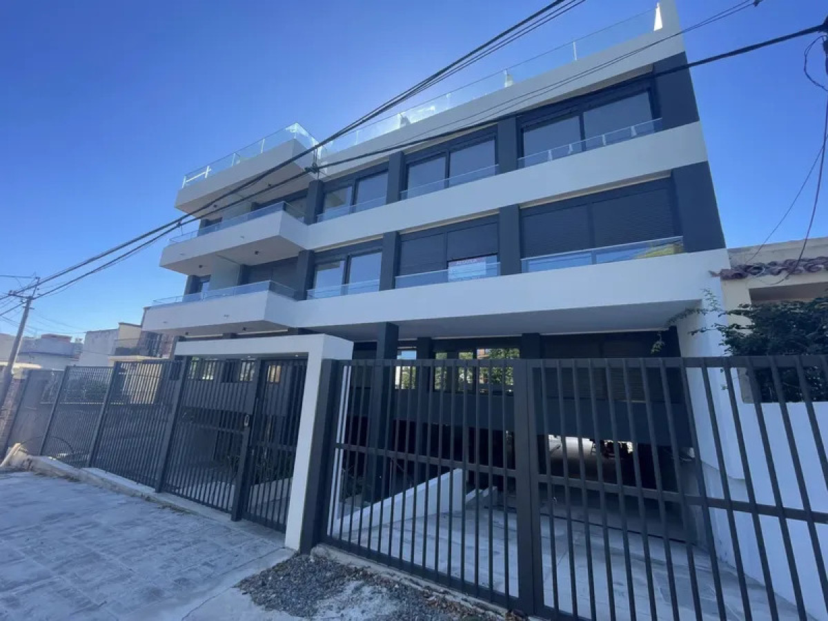 Apartamento ID.6188 - Alquiler Apartamento Monoambiente Parque Batlle con balcon