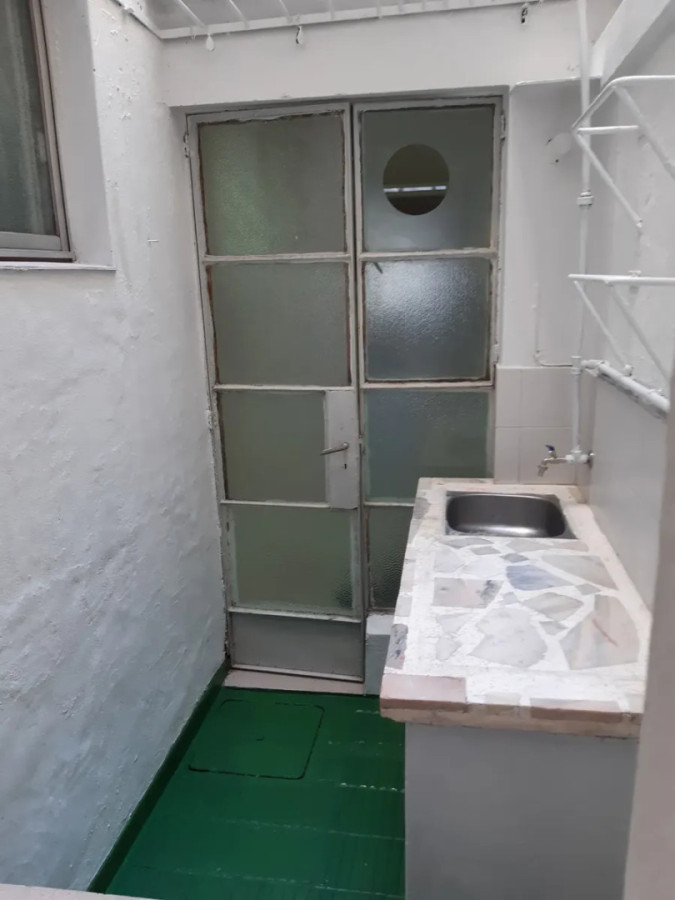 Apartamento ID.6072 - Alquiler Apartamento 1 Dormitorio Pocitos con patio interno