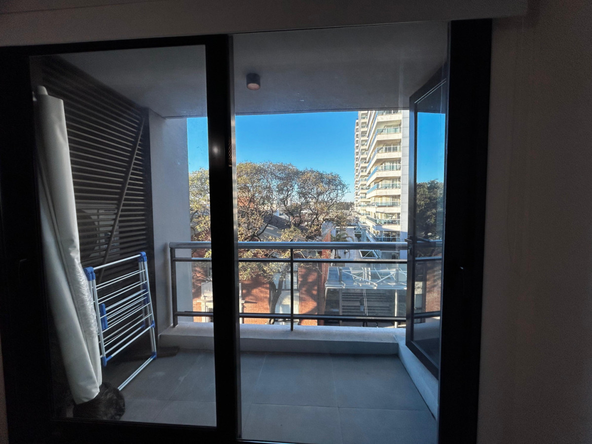 Apartamento ID.6544 - Venta con Renta Apartamento 1 Dormitorio More Buceo Amoblado