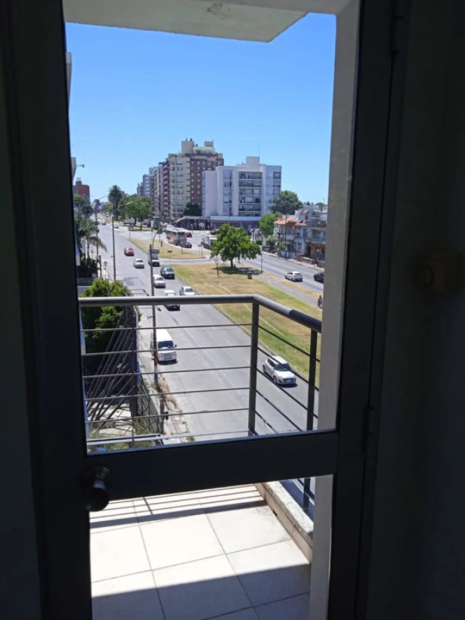 Apartamento ID.4892 - Alquiler Traspaso de Apartamento 1 Dormitorio Parque Batlle 