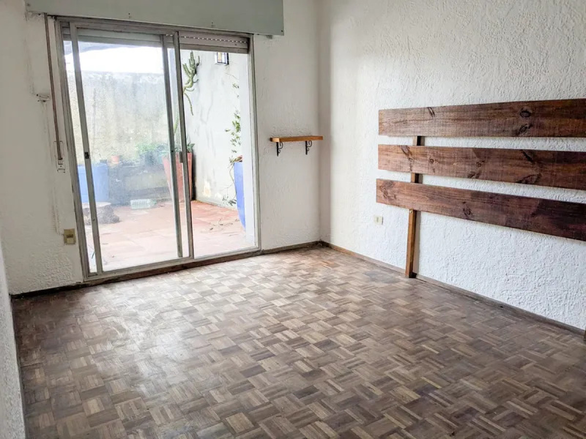 Apartamento ID.6252 - Alquiler Apartamento 2 Dormitorios Centro con terraza 