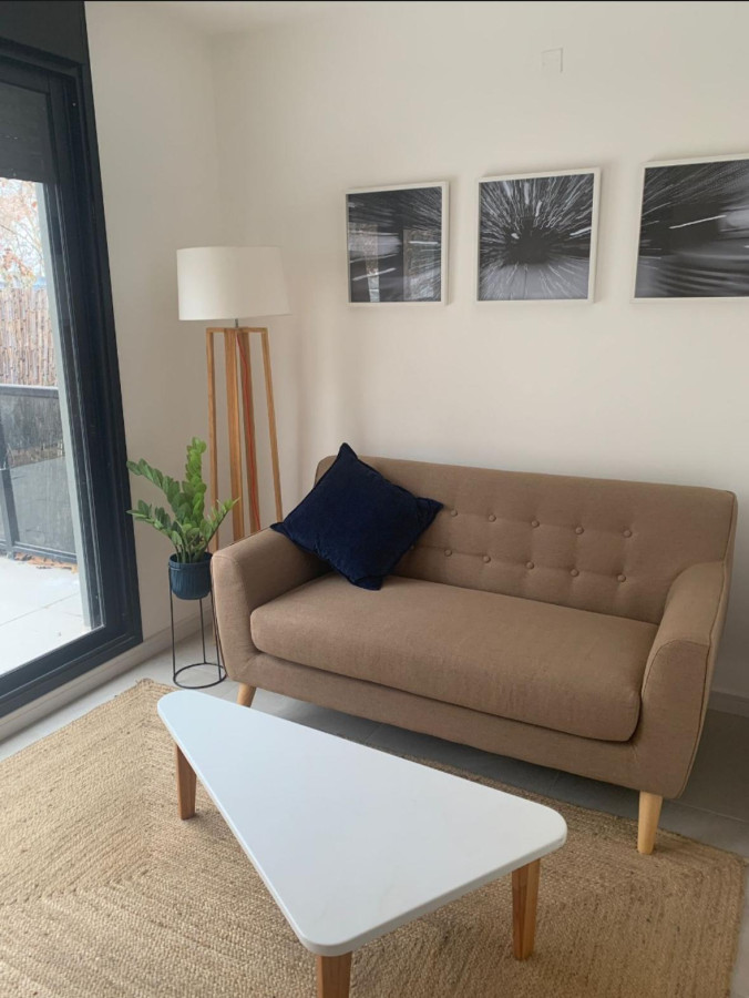 Apartamento ID.4600 - Alquiler Apartamento 1 Dormitorio Semi Amoblado Punta Carretas
