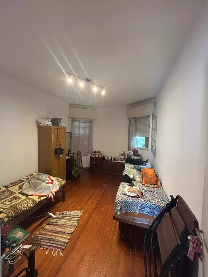 Apartamento ID.4073 - Venta Apartamento 2 Dormitorios Centro Balcón 