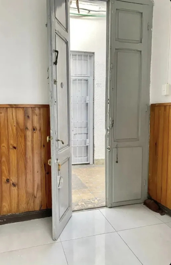 Apartamento ID.6183 - Venta con Renta Inversion Apartamento 2 Dormitorios Atahualpa 