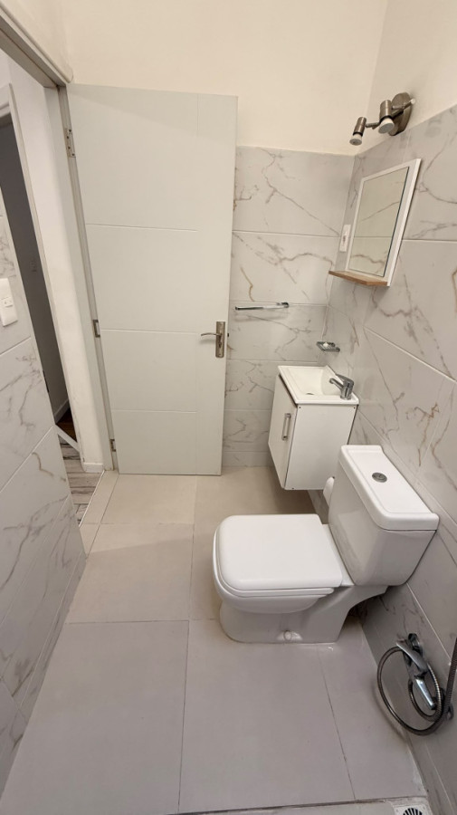 Apartamento ID.6725 - Alquiler 1 o 2 Dormitorios Goes con Balcon