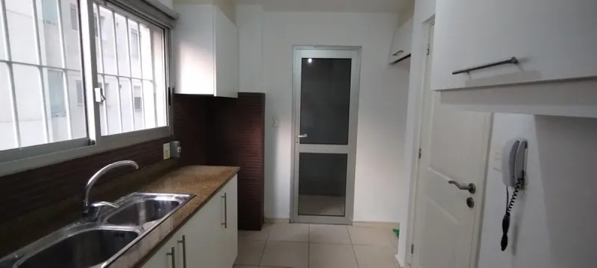 Apartamento ID.5998 - Alquiler Apartamento 2 Dormitorio Parque Batlle con terraza