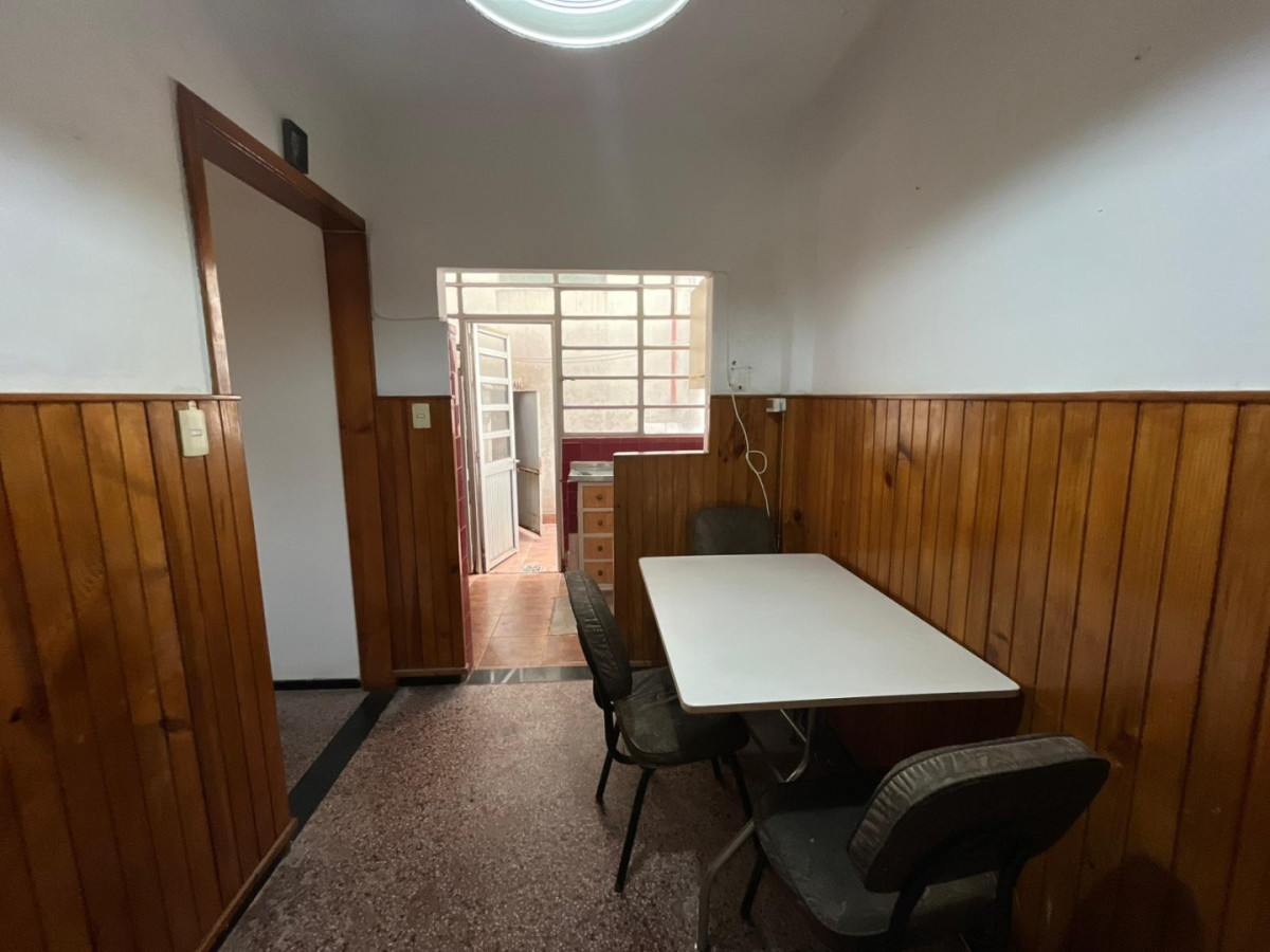Apartamento ID.5615 - Alquiler Apartamento 2 Dormitorios La Blanqueada con patio