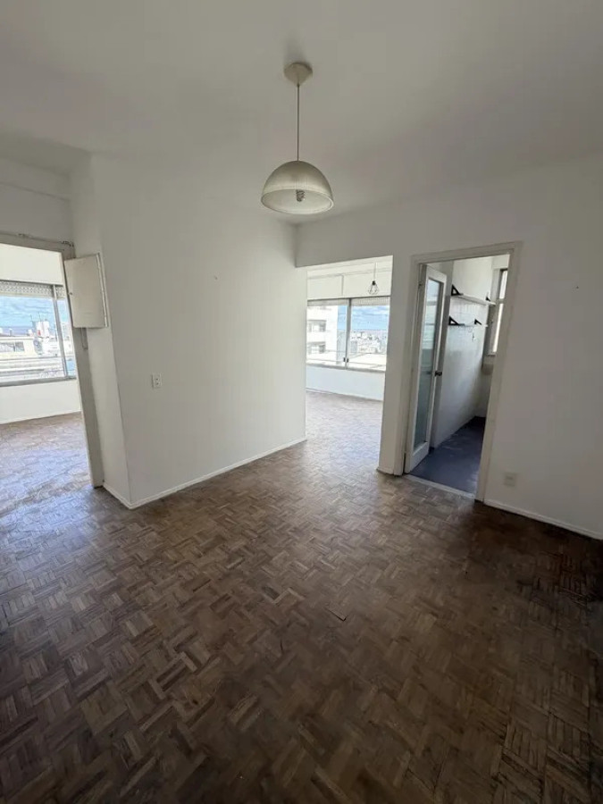 Apartamento ID.6796 - Alquiler Apartamento 2 Dormitorios Centro
