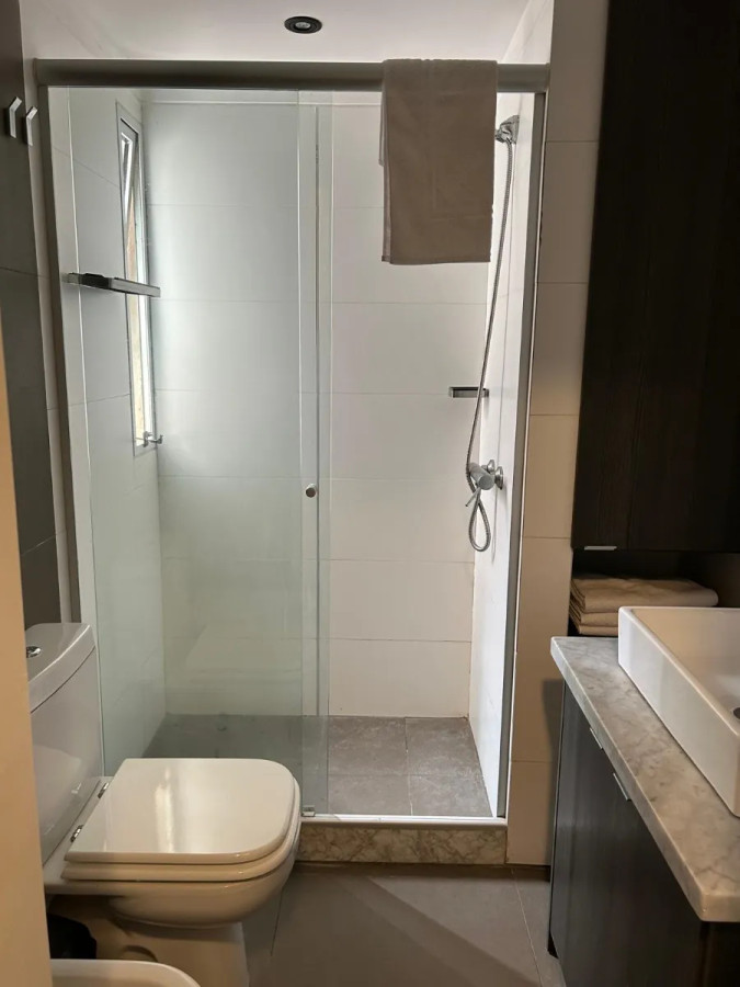 Apartamento ID.4721 - Alquiler Monoambiente Amoblado Pocitos con balcón