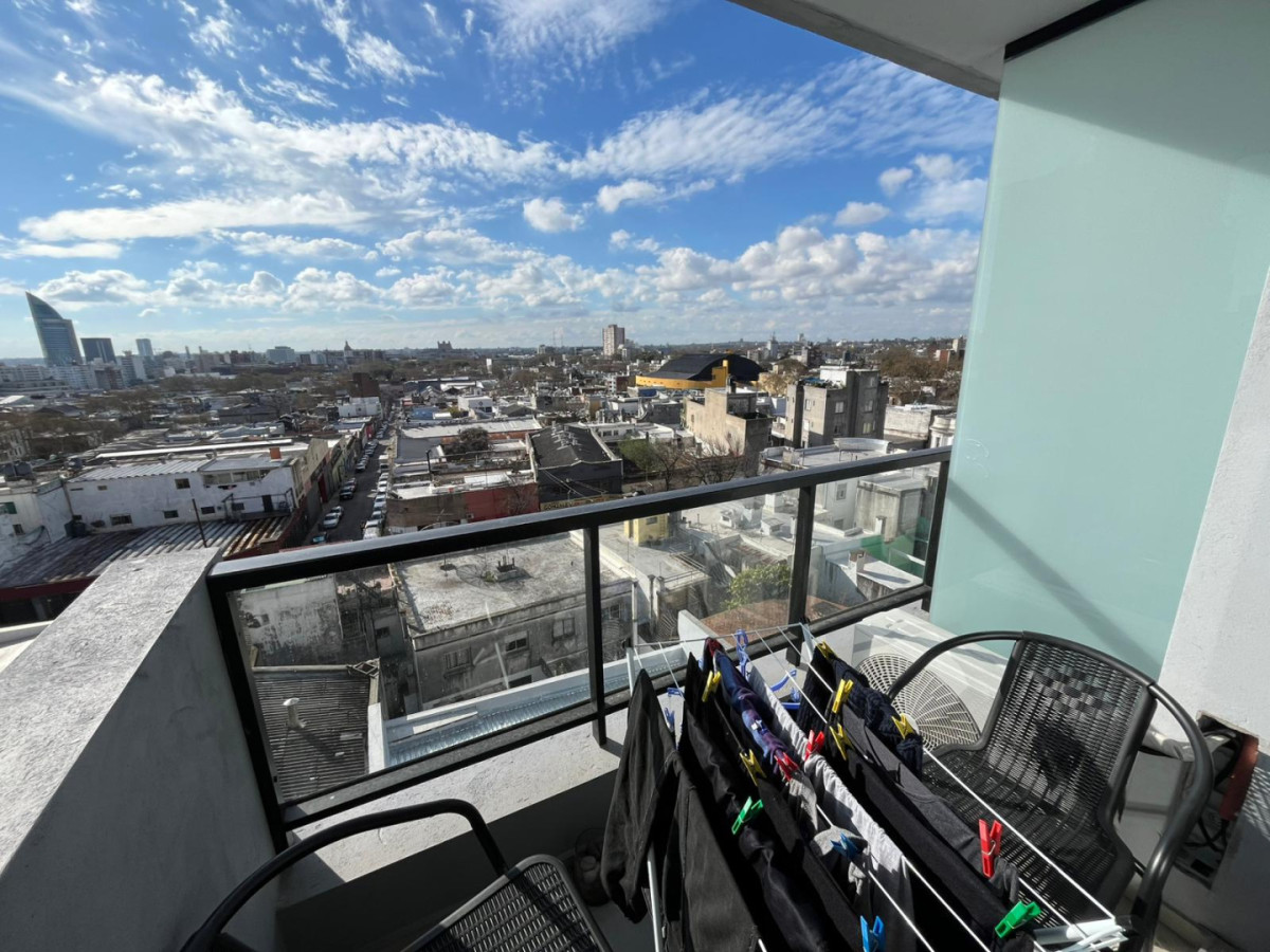 Apartamento ID.5654 - Venta con Renta Apartamento Monoambiente Cordon con balcon 