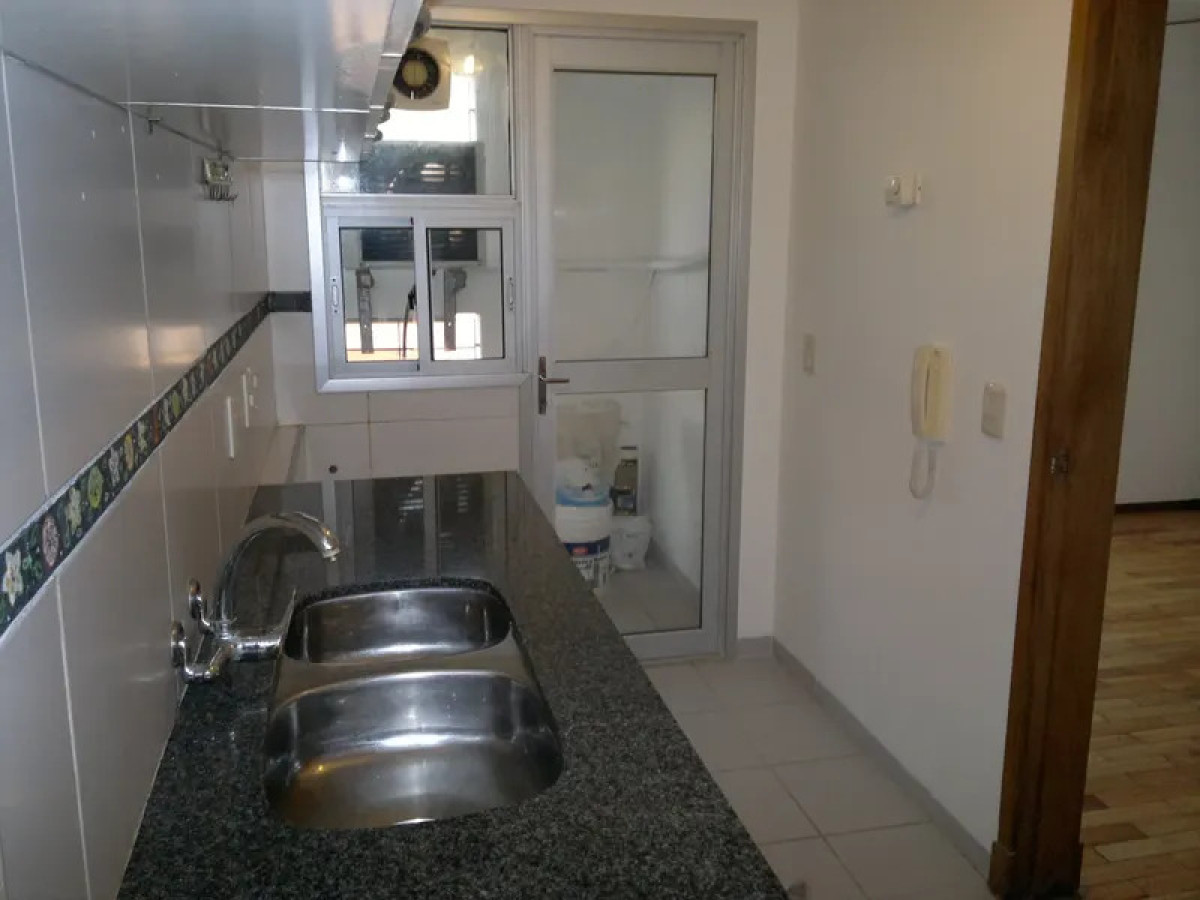 Apartamento ID.6751 - Alquiler Apartamento 1 Dormitorio Aguada con balcon 