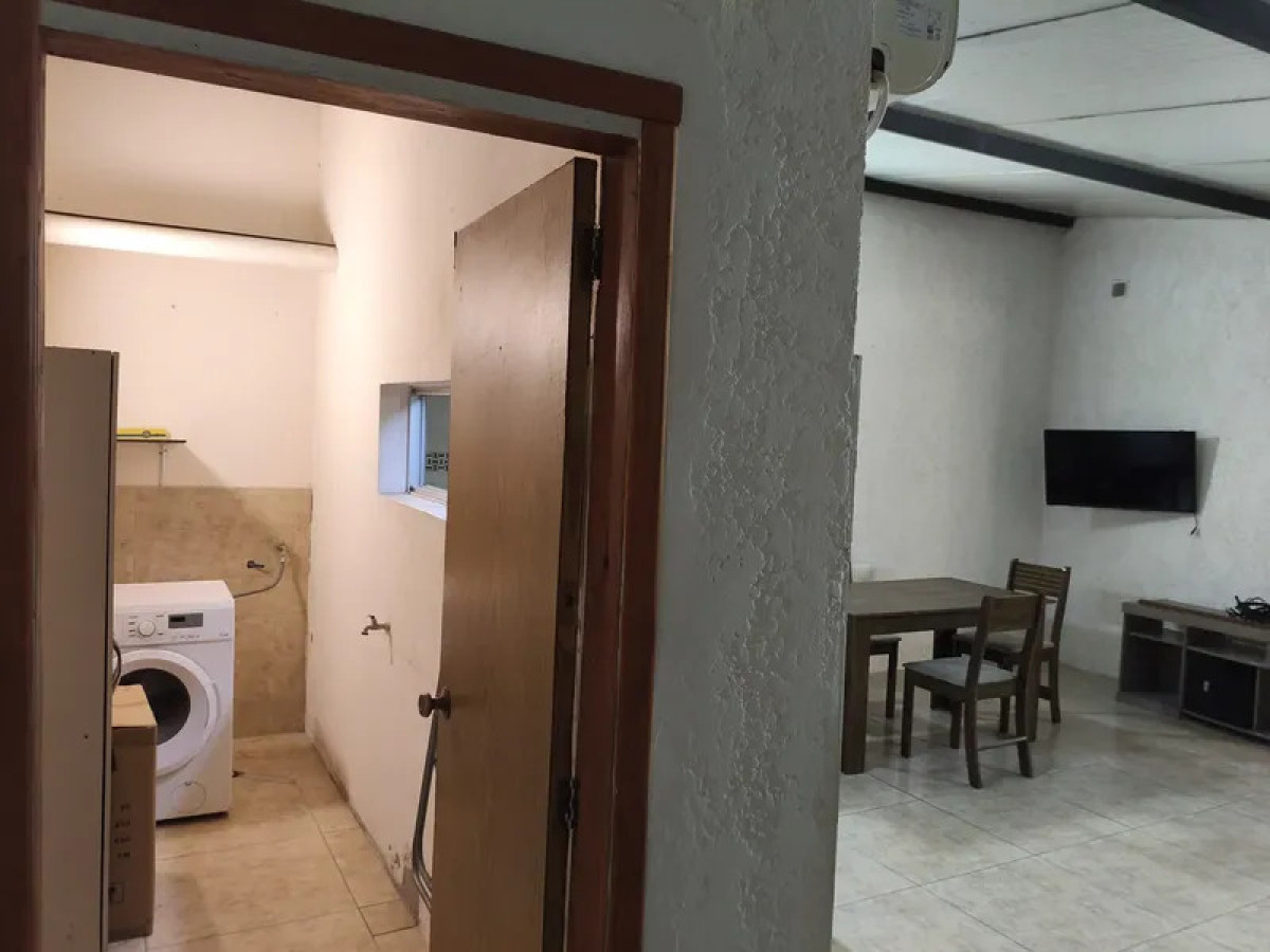 Apartamento ID.6186 - Alquiler Apartamento semiamueblado 1 Dormitorio Tres Cruces