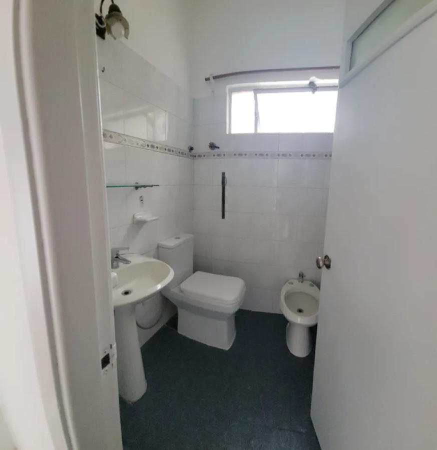 Apartamento ID.4688 - Alquiler Apartamento 2 Dormitorios y 2 Baños Tres Cruces