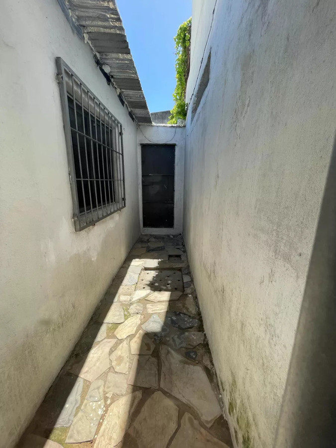 Apartamento ID.4127 - Venta Apartamento 1 Dormitorios Villa Española Patio Garaje