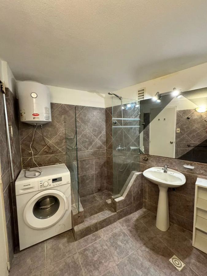 Apartamento ID.5008 - Venta con Renta Apartamento 2 Dormitorios La Blanqueada