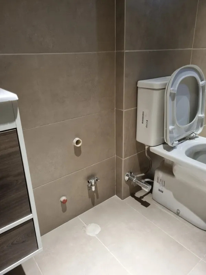 Apartamento ID.6813 - Alquiler Apartamento 1 Dormitorio Pocitos con balcon y garaje