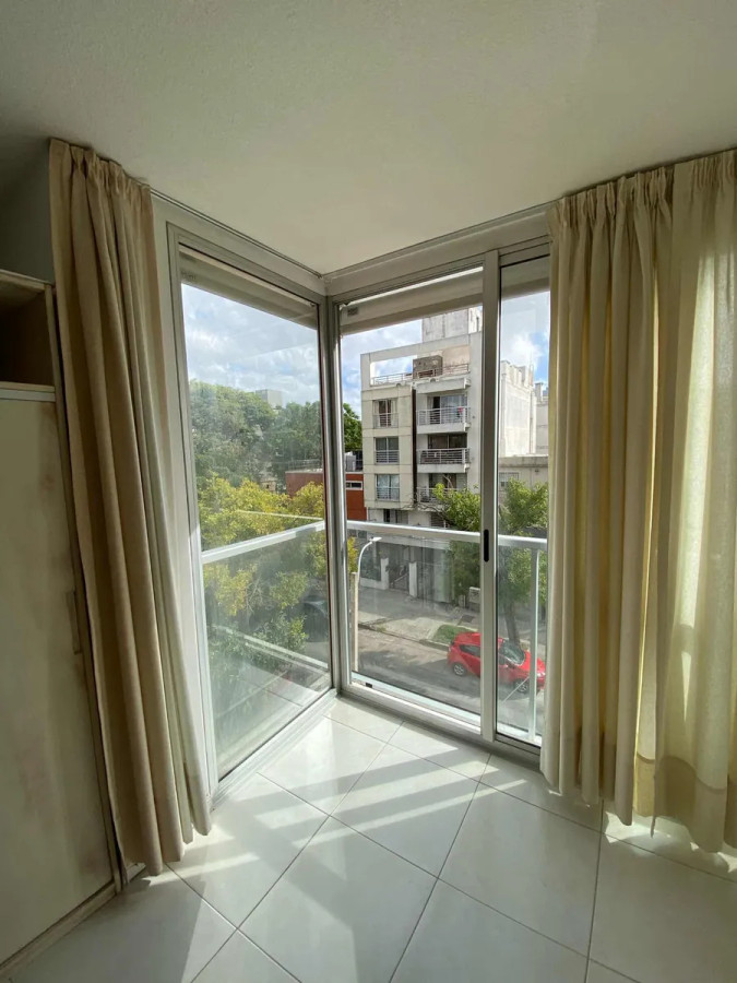 Apartamento ID.4987 - Alquiler Apartamento Monoambiente Pocitos opcional semiamueblado